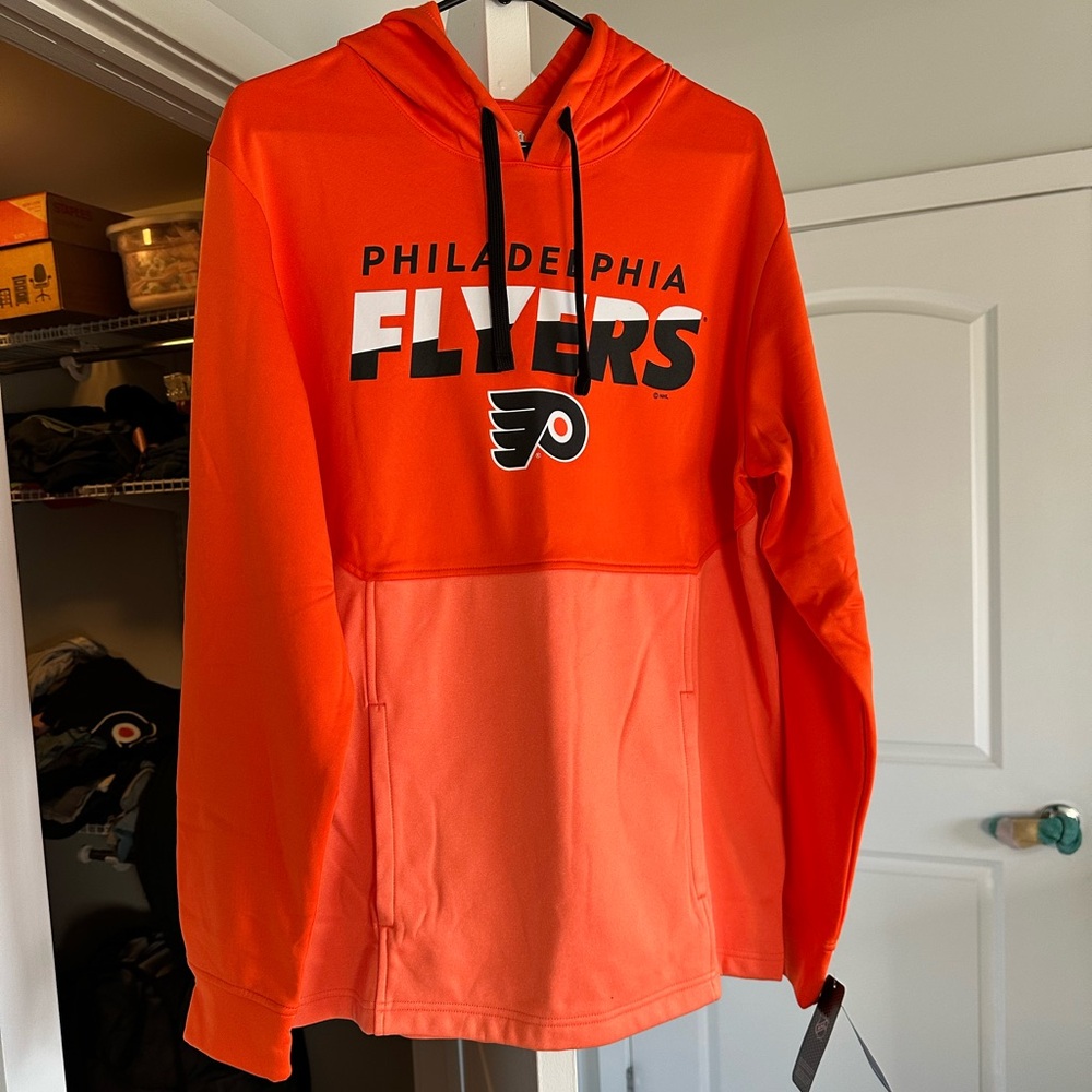 NWT Philadelphia Flyers hoodie